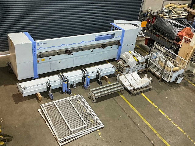 Holzma - 2016 - hpl 400/43/16 - platen opdeelzaagmachine - afbeelding 32 van  36