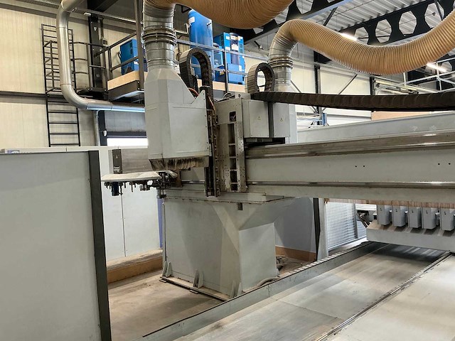 Homag - 2008 - profi bof 722/58/16/kc - horizontaal cnc-bewerkingscentrum (c) - afbeelding 31 van  37