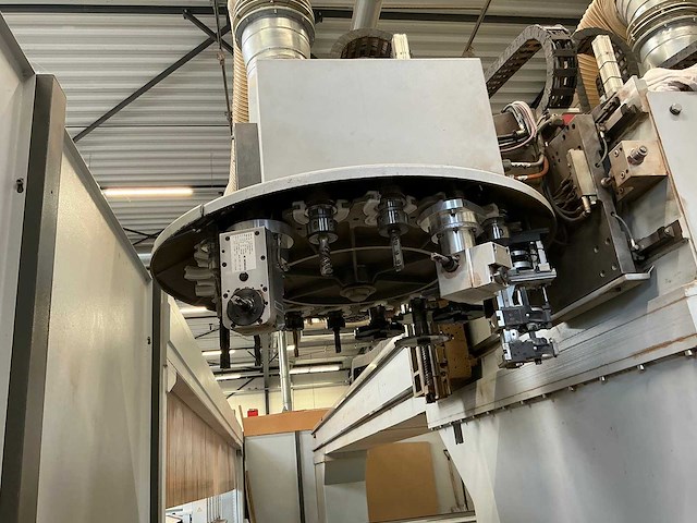 Homag - 2008 - profi bof 722/58/16/kc - horizontaal cnc-bewerkingscentrum (c) - afbeelding 13 van  32