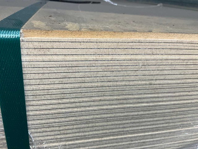 Homanit hdf deurplaat met aluminiumlaag (200x) - afbeelding 3 van  5