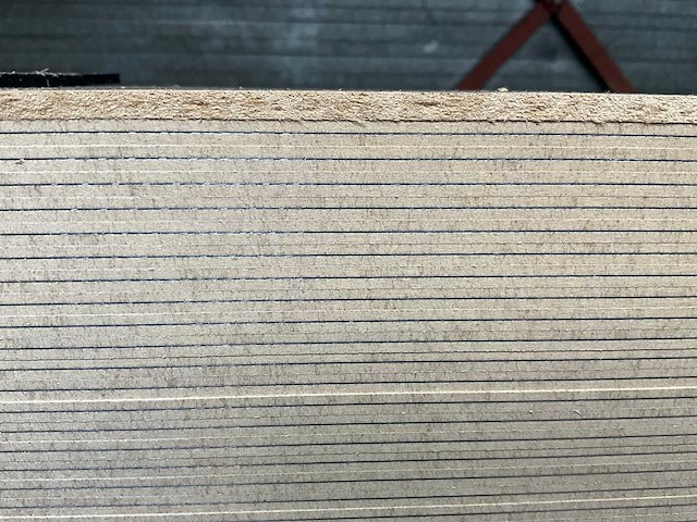 Homanit hdf deurplaat met aluminiumlaag (390x) - afbeelding 5 van  8