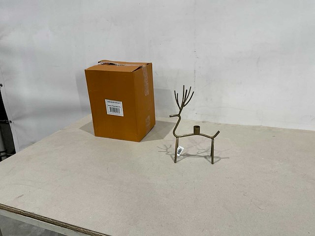Home bound - kaarsenhouder hert (6x) - afbeelding 1 van  7