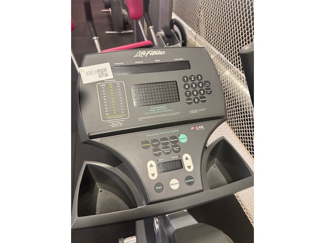 Hometrainer life fitness, clsc - afbeelding 4 van  5