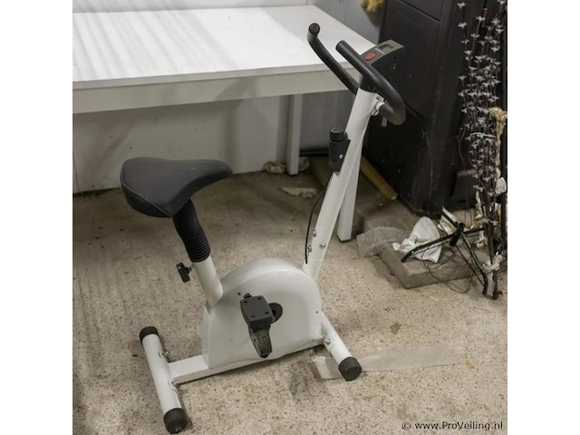 Hometrainer - afbeelding 1 van  3