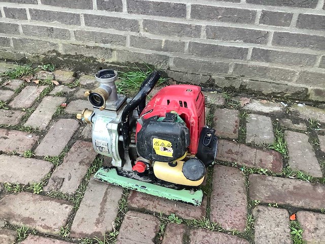 Hond wx10 waterpomp - afbeelding 1 van  1