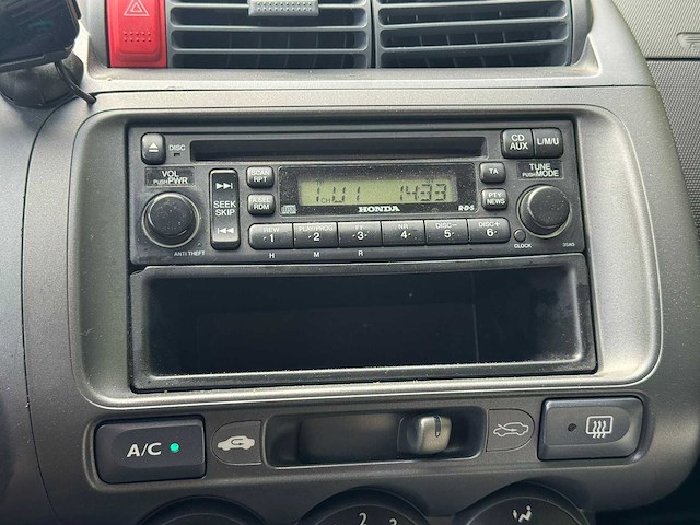 Honda - 2002 - jazz - 1.4 ls - 28-jx-fr - afbeelding 2 van  15