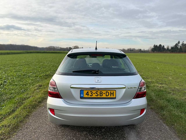 Honda - 2005 - civic - 1.4i ls - 43-sb-dh - afbeelding 7 van  11