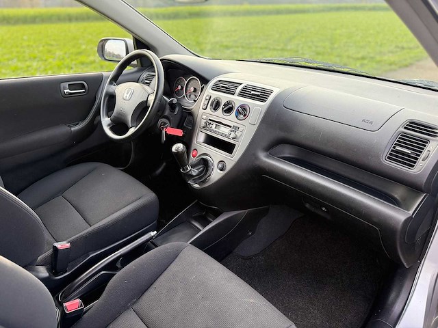 Honda - 2005 - civic - 1.4i ls - 43-sb-dh - afbeelding 10 van  11