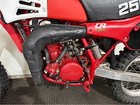 Honda - 250r - crossmotor - motorfiets - 1981 - afbeelding 6 van  15