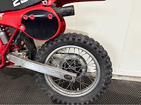 Honda - 250r - crossmotor - motorfiets - 1981 - afbeelding 7 van  15