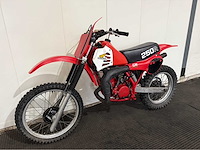 Honda - 250r - crossmotor - motorfiets - 1981 - afbeelding 8 van  15