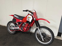 Honda - 250r - crossmotor - motorfiets - 1981 - afbeelding 12 van  15