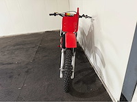 Honda - 250r - crossmotor - motorfiets - 1981 - afbeelding 13 van  15