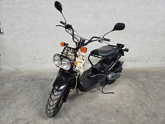 Honda - bromscooter - zoomer nps50 - 4t 45km uitvoering d021xr - afbeelding 3 van  8