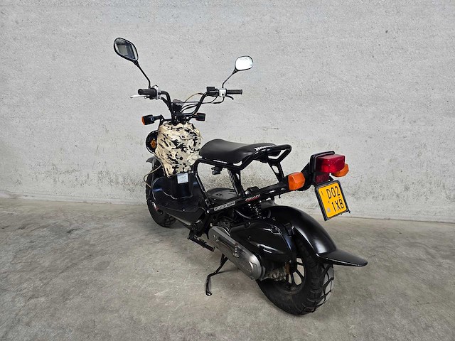 Honda - bromscooter - zoomer nps50 - 4t 45km uitvoering d021xr - afbeelding 6 van  8