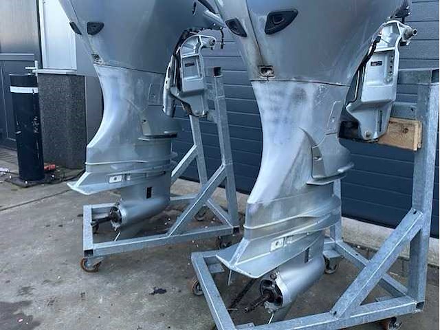 Honda - buitenboordmotor (2x) - afbeelding 9 van  20