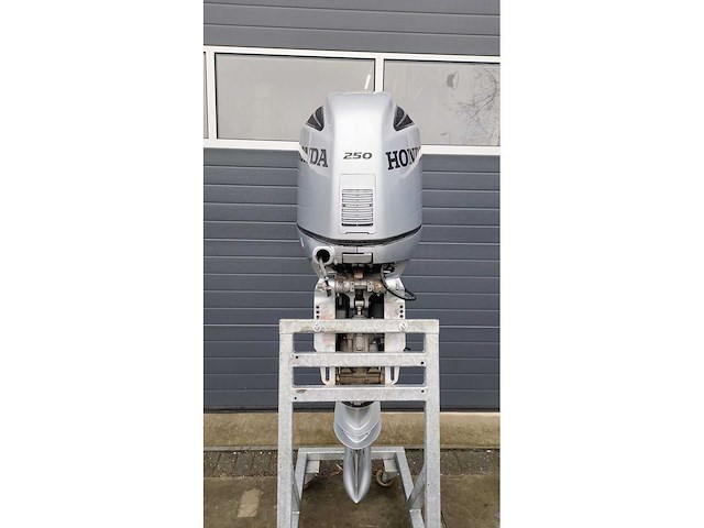 Honda - buitenboordmotor (2x) - afbeelding 16 van  20