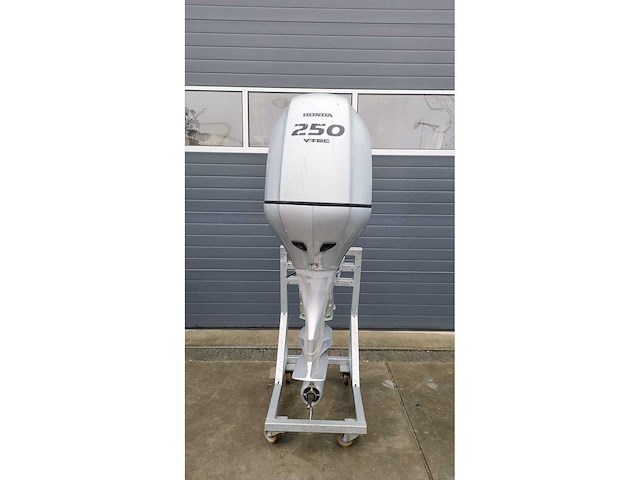 Honda - buitenboordmotor (2x) - afbeelding 18 van  20