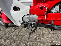 Honda - c 50 - brommer -1977 - afbeelding 2 van  23