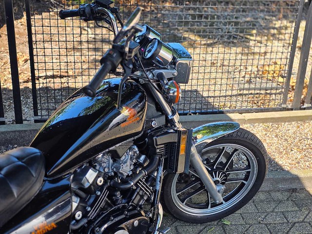 Honda - chopper - vf 500c v30 magna - 1984 - mn-30-dr - motorfiets - afbeelding 3 van  13