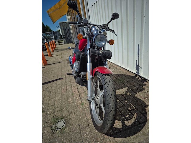 Honda - chopper - vf 700c magna - motorfiets - afbeelding 2 van  8