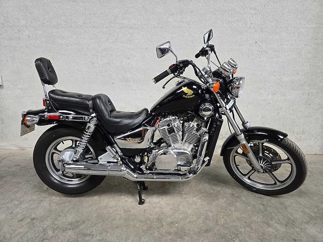 Honda - chopper - vt 700c shadow - motorfiets mr90xz - afbeelding 2 van  9