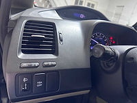 Honda - civic - 1.3 hybrid automaat- 91-jfj-8 - afbeelding 6 van  19