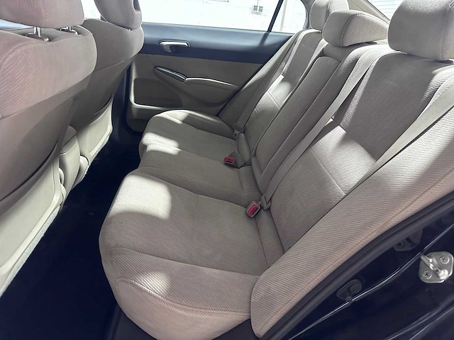 Honda - civic - 1.3 hybrid automaat- 91-jfj-8 - afbeelding 8 van  19