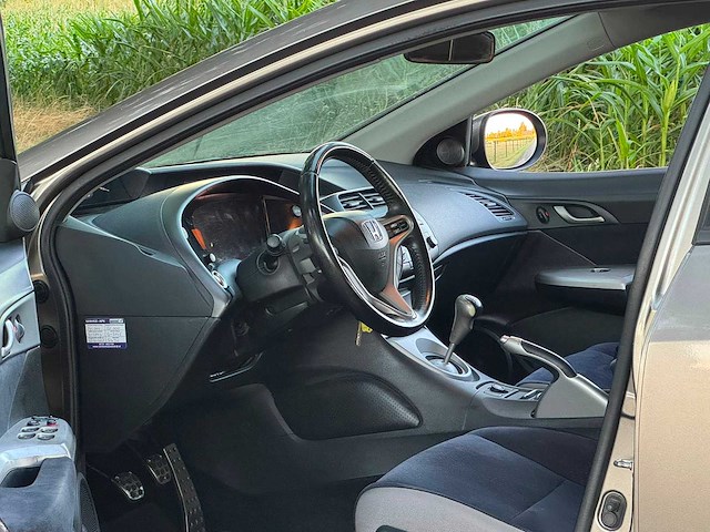 Honda - civic - 2.2 ctdi type s - 2009 - 78-kkr-5 - personenauto - afbeelding 2 van  21