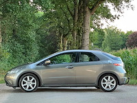 Honda - civic - 2.2 ctdi type s - 2009 - 78-kkr-5 - personenauto - afbeelding 18 van  21