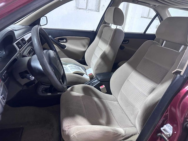 Honda - civic aerodeck - 1.5i vtec-e - zh-dh-99 - afbeelding 5 van  17