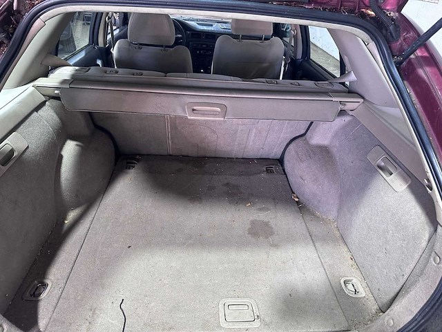 Honda - civic aerodeck - 1.5i vtec-e - zh-dh-99 - afbeelding 7 van  17