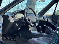 Honda - crx - 1997 - personenauto - afbeelding 2 van  18