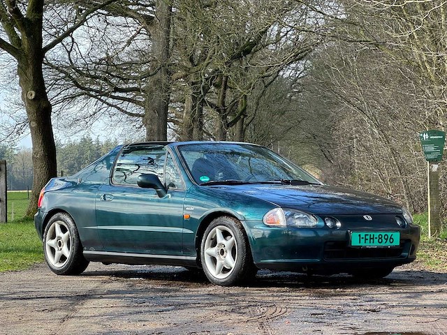 Honda - crx - 1997 - personenauto - afbeelding 15 van  18