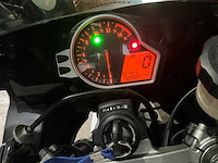 Honda - fireblade - sport - motorfiets - 2008 - afbeelding 9 van  17