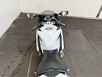 Honda - fireblade - sport - motorfiets - 2008 - afbeelding 15 van  17