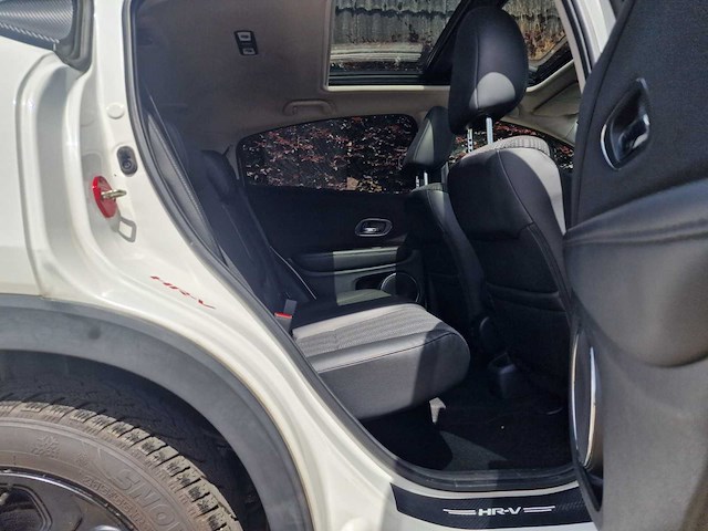 Honda - hr-v - 1.5 i-vtec executive - 2016 - xf-178-p - personenauto - afbeelding 7 van  24