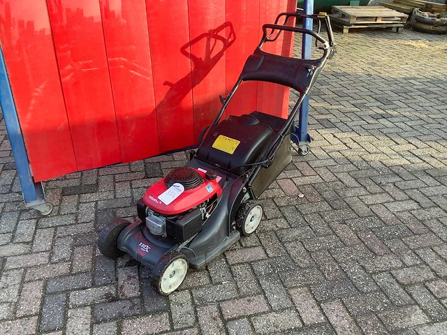Honda - hrx 426 - grasmaaier - afbeelding 1 van  4