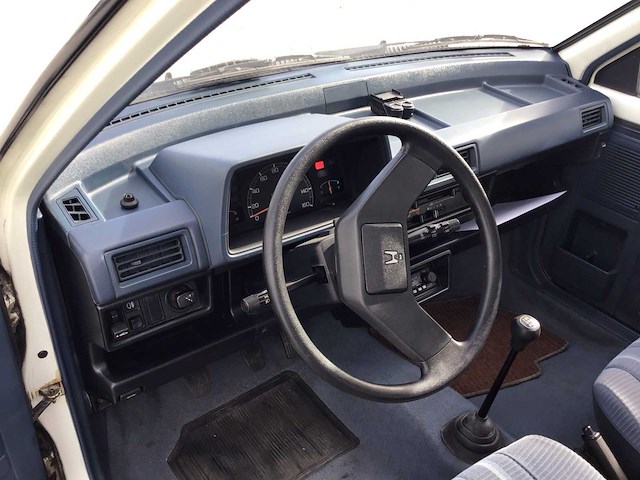 Honda - jazz - personenauto - oldtimer - afbeelding 7 van  29