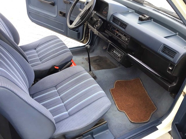 Honda - jazz - personenauto - oldtimer - afbeelding 9 van  29