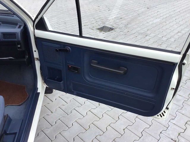 Honda - jazz - personenauto - oldtimer - afbeelding 10 van  29