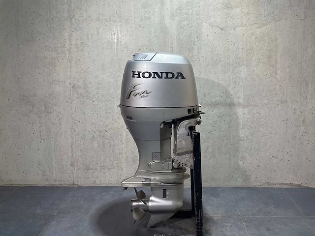Honda - langstaart - 90 pk - 4-takt - buitenboordmotor - afbeelding 1 van  1