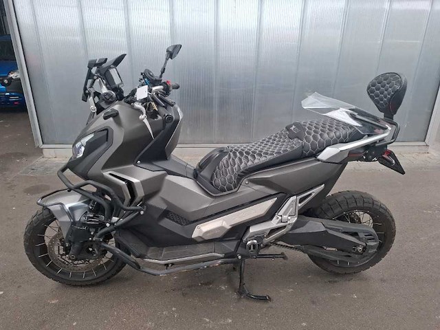Honda - nc 750 x-adv - motorfiets - afbeelding 4 van  7