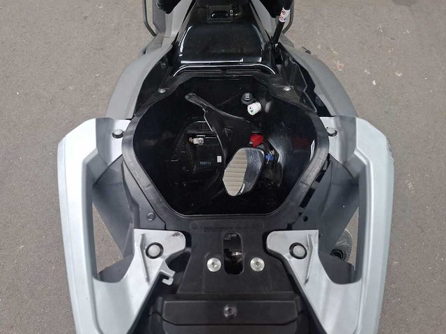 Honda - nc 750 x-adv - motorfiets - afbeelding 8 van  18