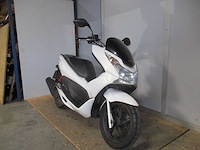 Honda - scooter - pcx 125 - motorcycle - afbeelding 6 van  10