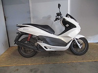 Honda - scooter - pcx 125 - motorcycle - afbeelding 7 van  10