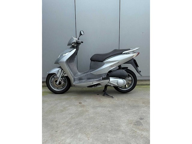 Honda - scooter - ses 150 dylan-rossi - mr-gn-30 - afbeelding 6 van  10