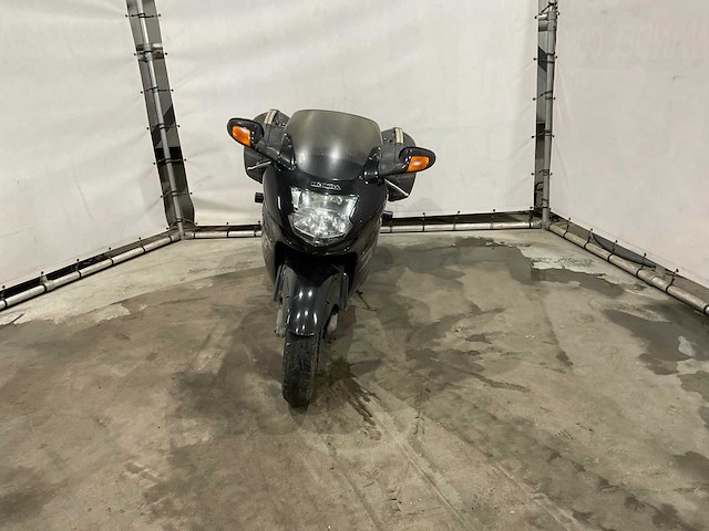 Honda - sport - cbr1100 xx s - motorfiets - afbeelding 9 van  14