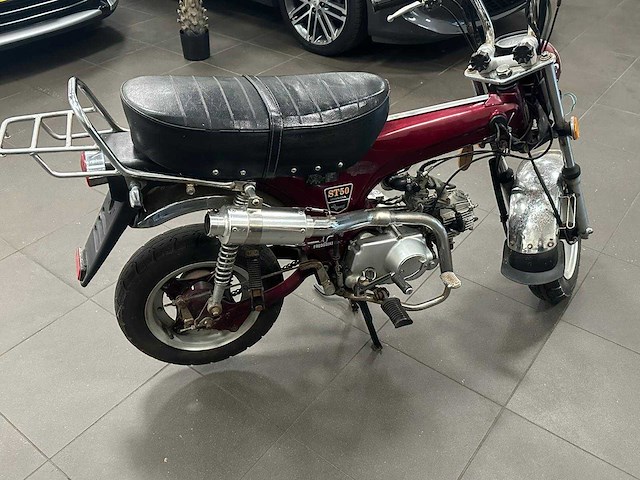 Honda - st50 - brommer - afbeelding 1 van  14