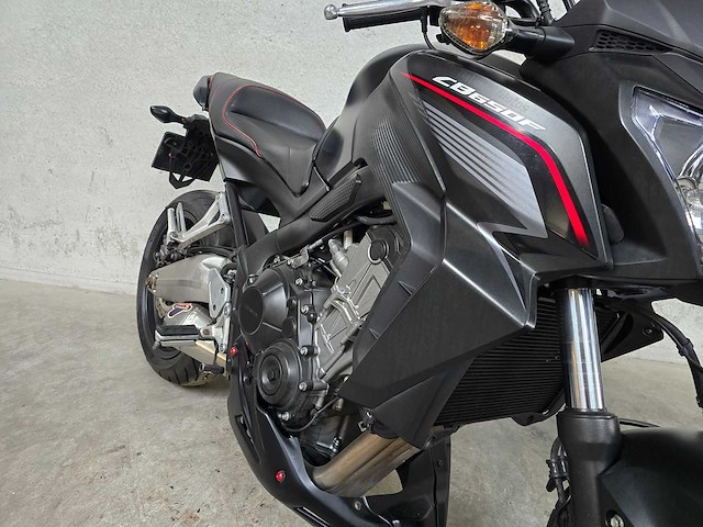 Honda - tour - cb 650 f abs - motorfiets 48mrfk - afbeelding 4 van  8